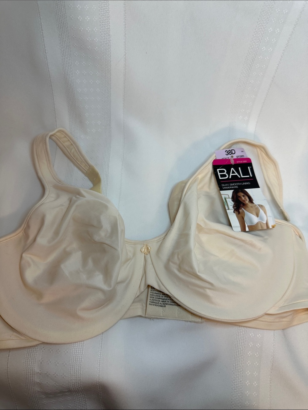 Bali Underwire Smooth Comfort Bra — Beige